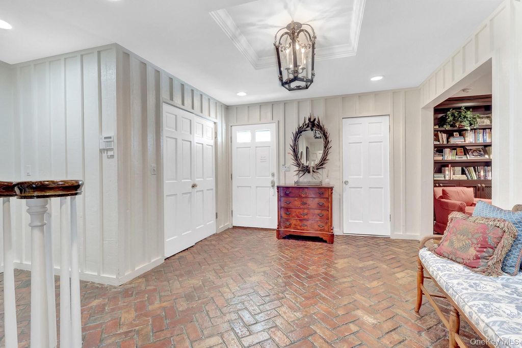 324 W Ivy Hill Road, Woodmere, NY 11598 — photo 5