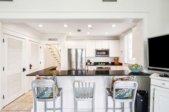 1640 E County Highway 30A UNIT 302, Santa Rosa Beach, FL 32459