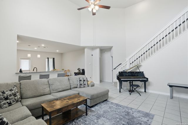9119 Grand Western, Converse, TX 78109