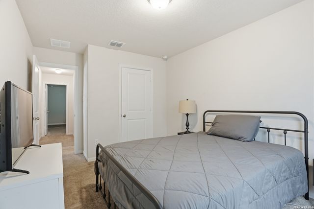 9119 Grand Western, Converse, TX 78109