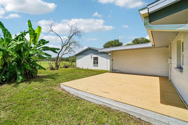 9216 W ROBSON STREET, Tampa, FL 33615