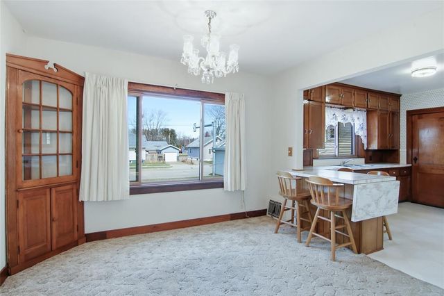 557 Bergen Avenue, Eau Claire, WI 54703