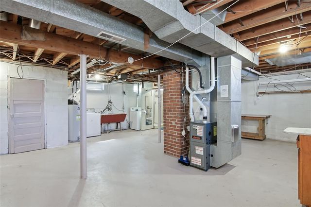 557 Bergen Avenue, Eau Claire, WI 54703