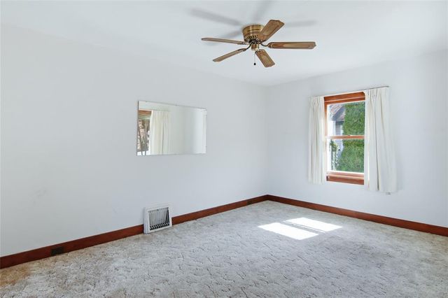 557 Bergen Avenue, Eau Claire, WI 54703