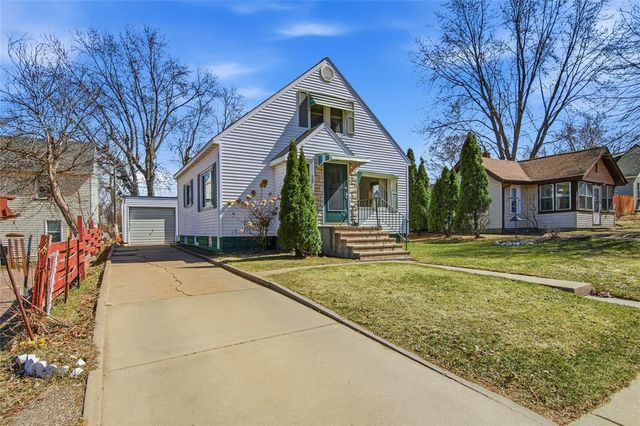 557 Bergen Avenue, Eau Claire, WI 54703