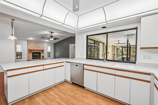 1305 SORRENTO WOODS BOULEVARD, Nokomis, FL 34275