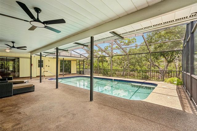 1305 SORRENTO WOODS BOULEVARD, Nokomis, FL 34275