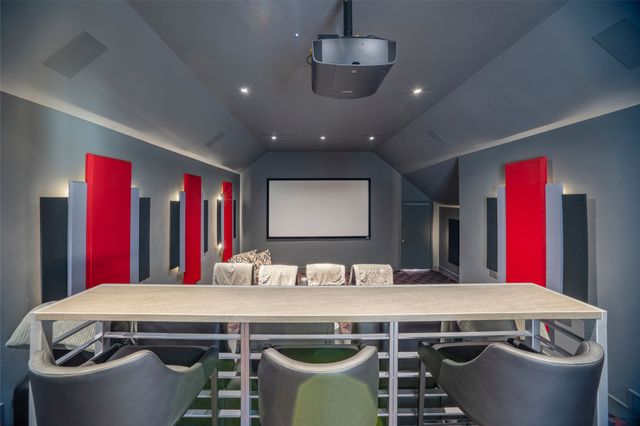 23 Eagle Point Drive W, Mount Vernon, TX 75457