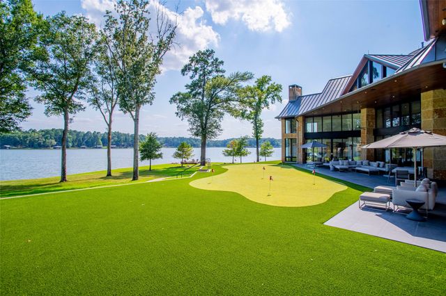 23 Eagle Point Drive W, Mount Vernon, TX 75457