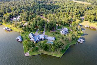 23 Eagle Point Drive W, Mount Vernon, TX 75457