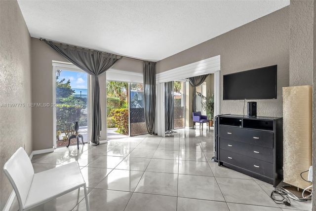 11111 Biscayne Blvd 116, Miami, FL 33181