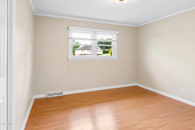 112 Hillrise Road, Gray, TN 37615