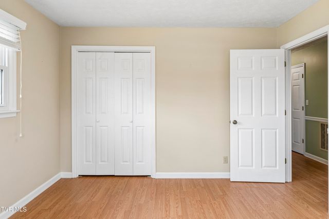 112 Hillrise Road, Gray, TN 37615