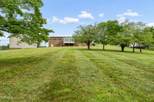 112 Hillrise Road, Gray, TN 37615