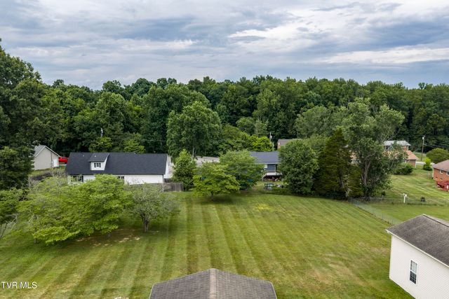 112 Hillrise Road, Gray, TN 37615