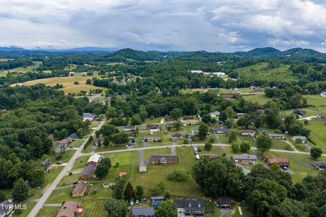 112 Hillrise Road, Gray, TN 37615