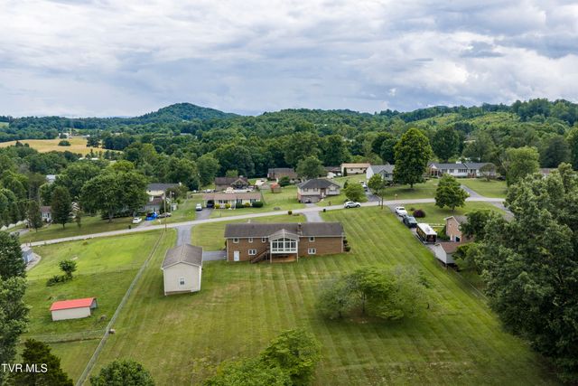 112 Hillrise Road, Gray, TN 37615