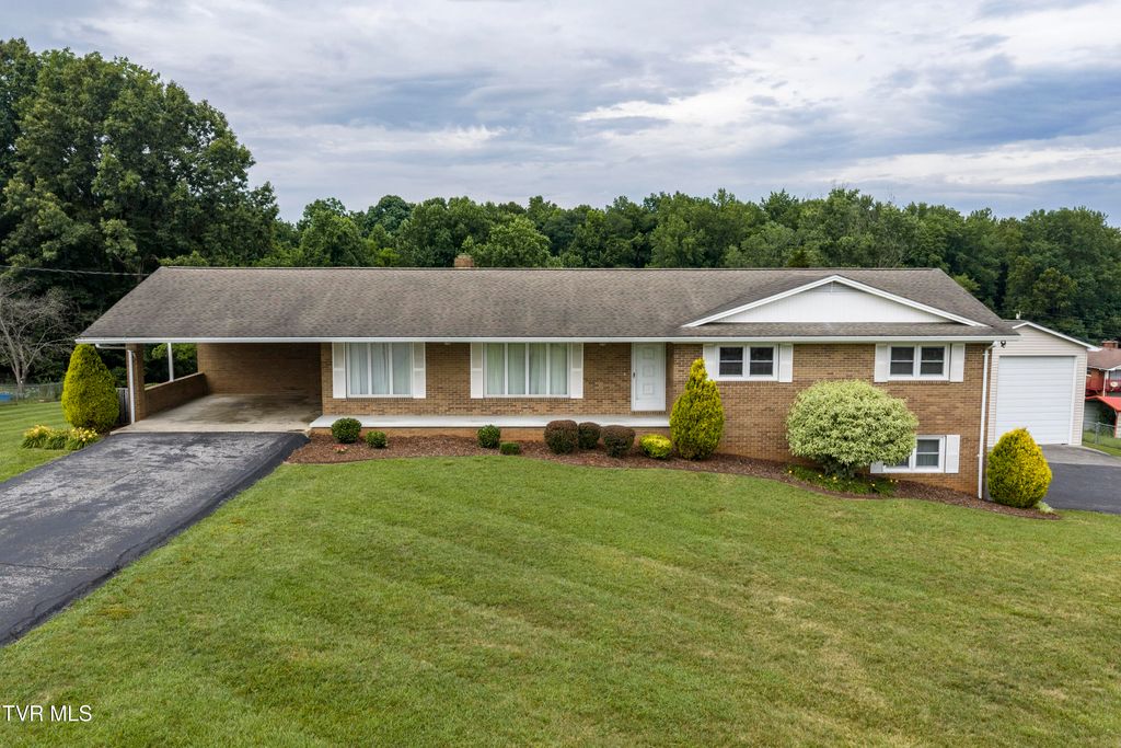 112 Hillrise Road, Gray, TN 37615