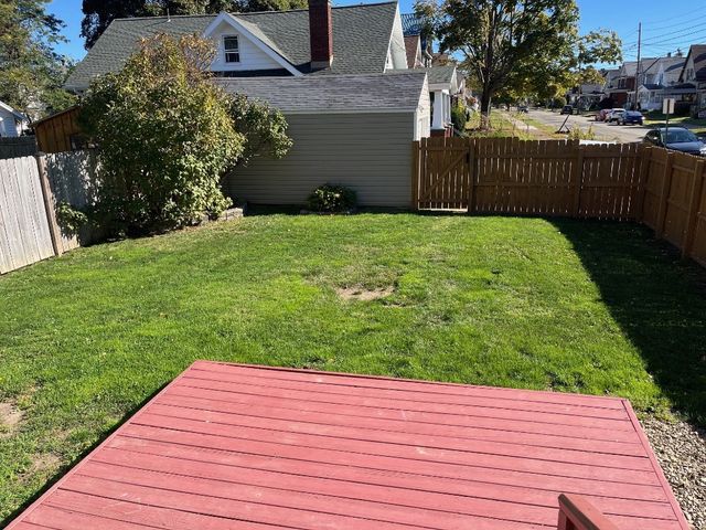 2725 ELMWOOD Avenue, Erie, PA 16508