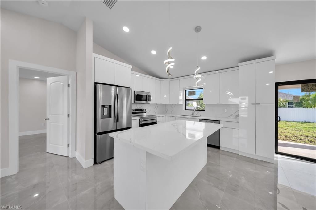 508 Kismet PKWY W, CAPE CORAL, FL 33993 — photo 5