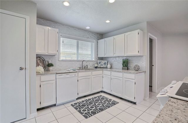 212 Aspenway Drive, Coppell, TX 75019