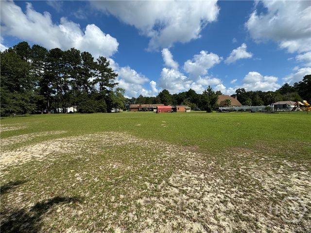 190 Freeman Drive, Ellabell, GA 31308