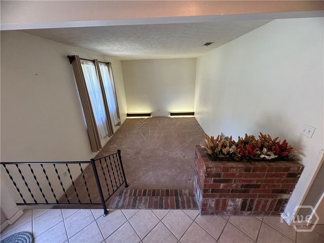 190 Freeman Drive, Ellabell, GA 31308