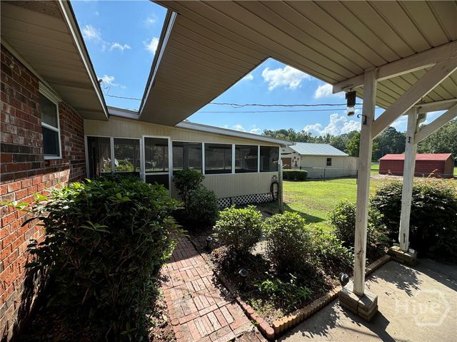 190 Freeman Drive, Ellabell, GA 31308