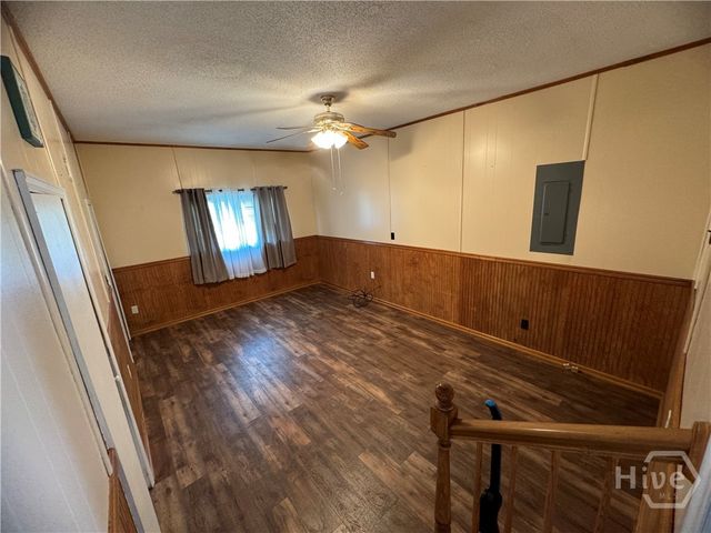 190 Freeman Drive, Ellabell, GA 31308