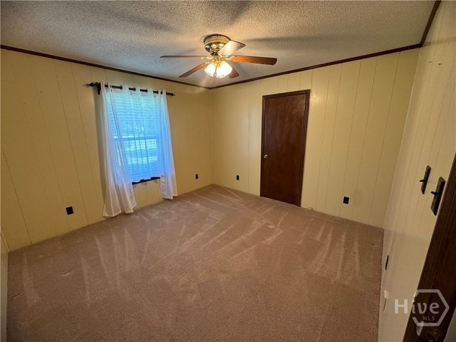 190 Freeman Drive, Ellabell, GA 31308