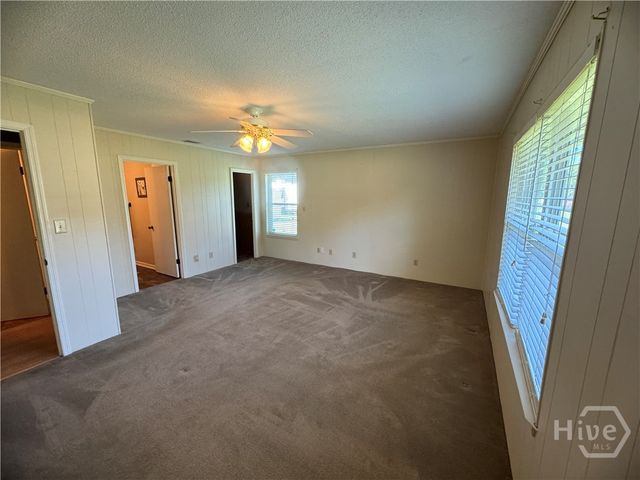 190 Freeman Drive, Ellabell, GA 31308