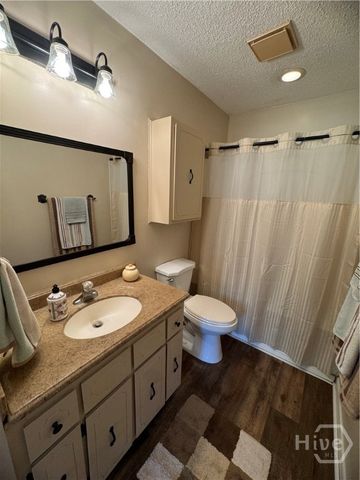 190 Freeman Drive, Ellabell, GA 31308