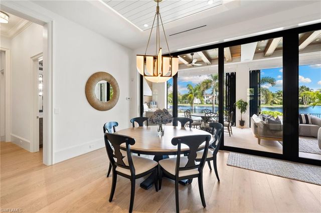528 Turtle Hatch RD, Naples, FL 34103