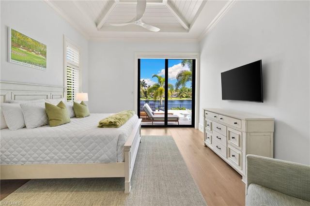 528 Turtle Hatch RD, Naples, FL 34103