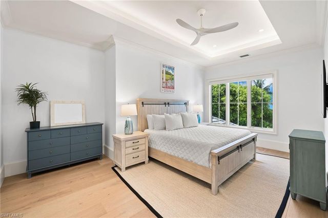 528 Turtle Hatch RD, Naples, FL 34103