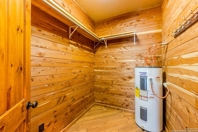 13831 TX Highway 127, Sabinal, TX 78881