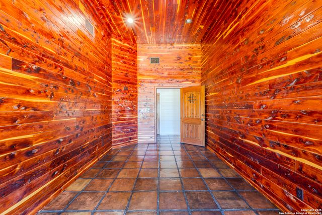 13831 TX Highway 127, Sabinal, TX 78881