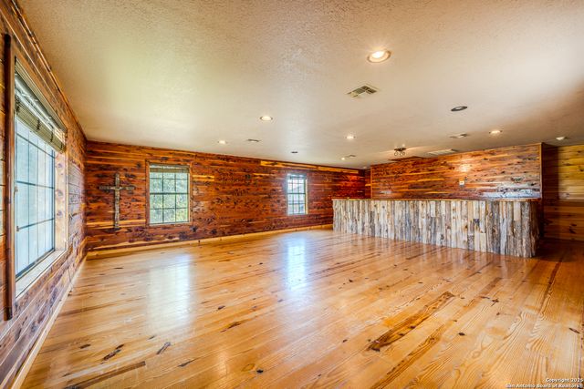 13831 TX Highway 127, Sabinal, TX 78881