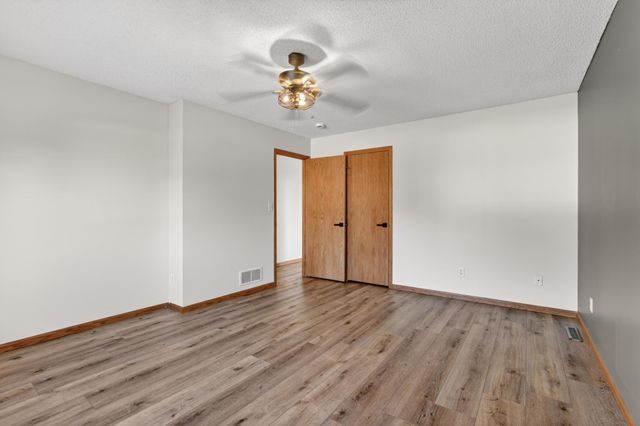5852 Excalibur Court NW, Rochester, MN 55901
