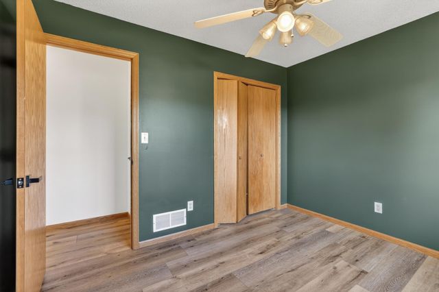5852 Excalibur Court NW, Rochester, MN 55901