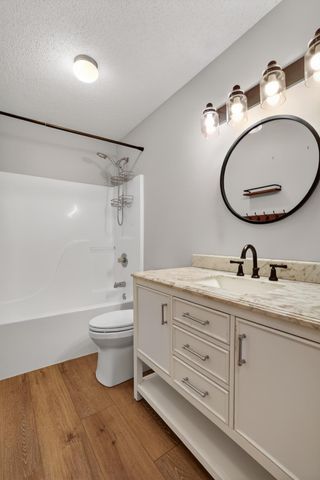 5852 Excalibur Court NW, Rochester, MN 55901
