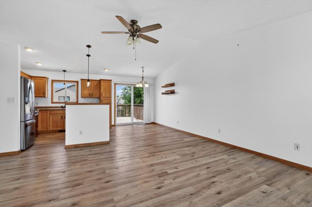 5852 Excalibur Court NW, Rochester, MN 55901