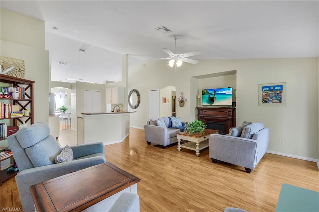 1006 NE 6th PL, CAPE CORAL, FL 33909 — photo 5