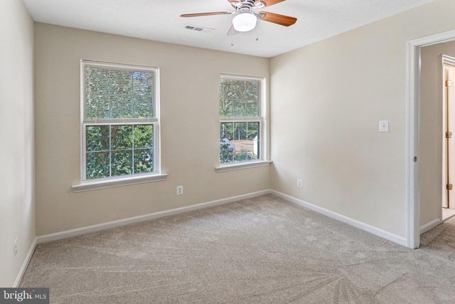 40 MELANIE HOLLOW LN, Fredericksburg, VA 22405