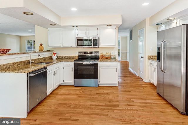 40 MELANIE HOLLOW LN, Fredericksburg, VA 22405