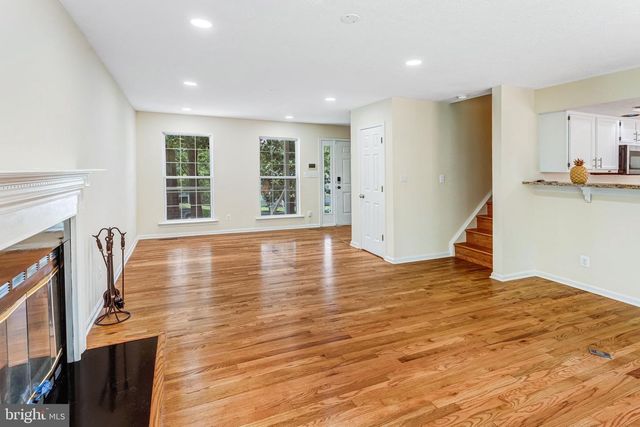 40 MELANIE HOLLOW LN, Fredericksburg, VA 22405
