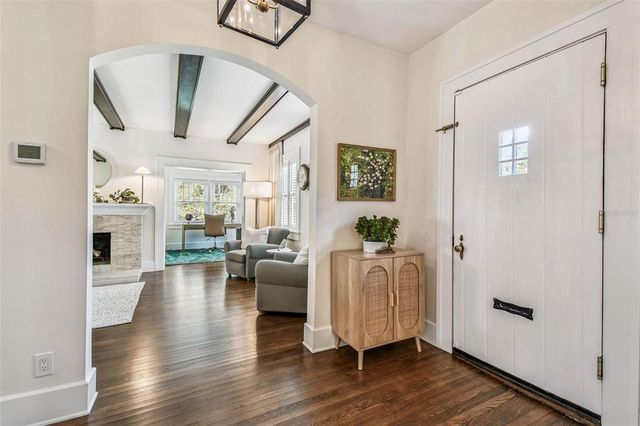 455 18TH AVENUE NE, St Petersburg, FL 33704