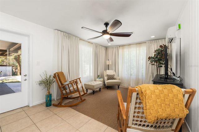 3816 SW 4TH PLACE, Gainesville, FL 32607
