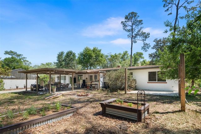 3816 SW 4TH PLACE, Gainesville, FL 32607