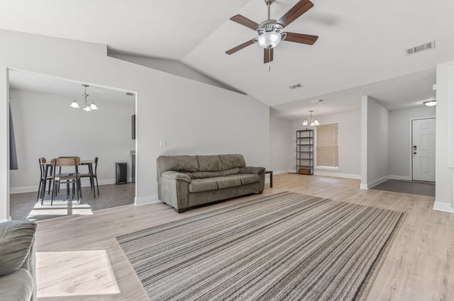 6231 Flash Lane, Crestview, FL 32536